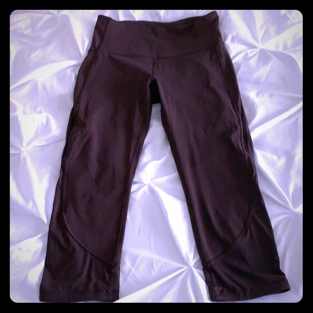 Lululemon crop